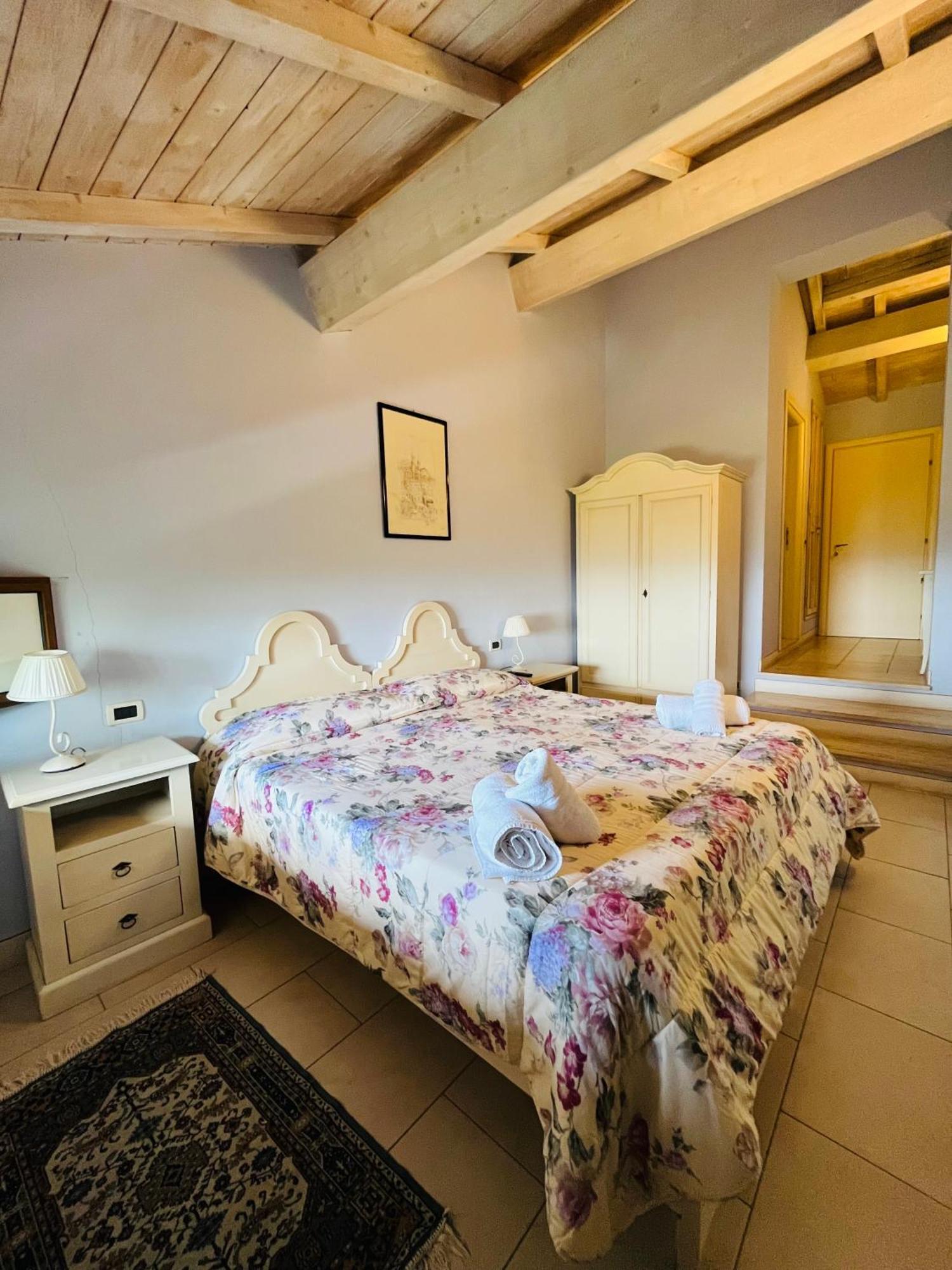 Апарт отель Borgo Degli Aranci Сан-Джулиано-Терме Экстерьер фото