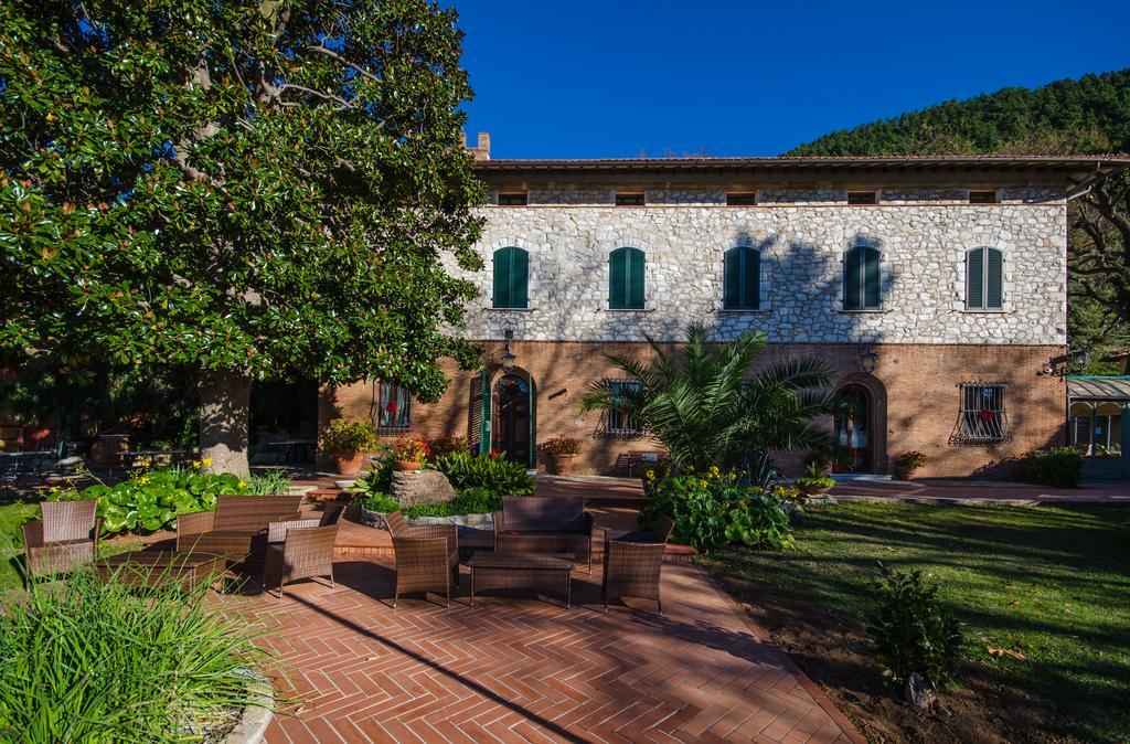Апарт отель Borgo Degli Aranci Сан-Джулиано-Терме Экстерьер фото