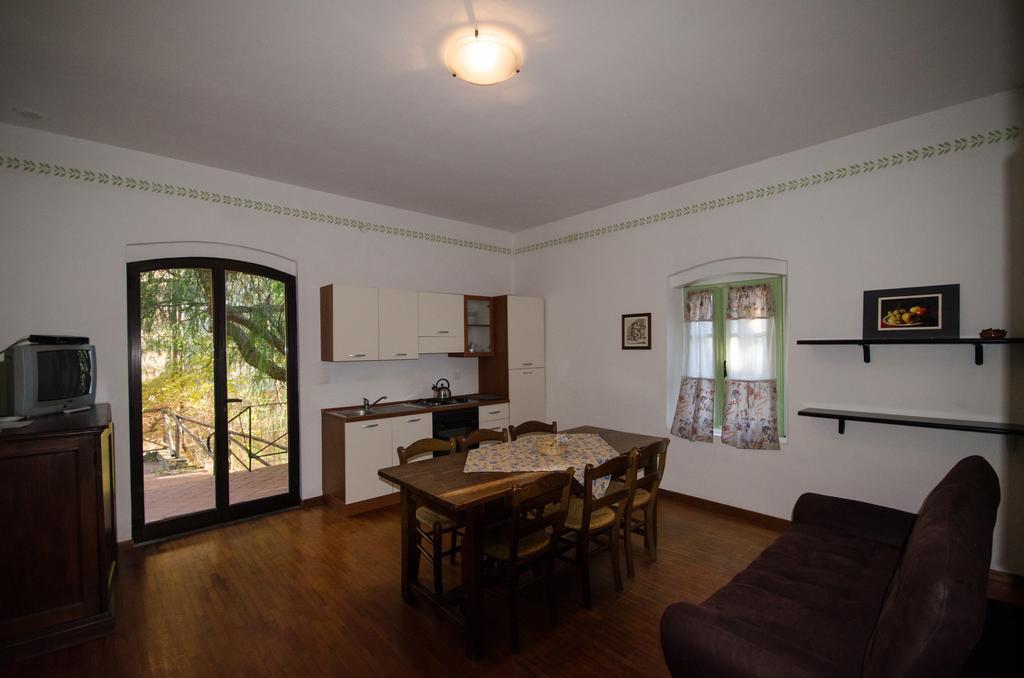 Апарт отель Borgo Degli Aranci Сан-Джулиано-Терме Экстерьер фото