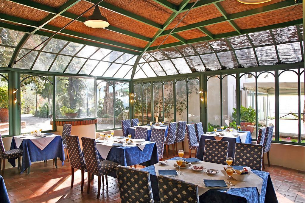 Апарт отель Borgo Degli Aranci Сан-Джулиано-Терме Экстерьер фото